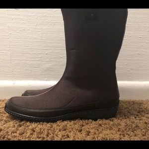 Aetrex boots new with out tags